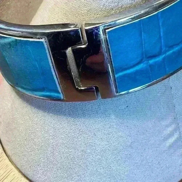 Blue and Silver Leather Clamper Braclet - Picture 2 of 6